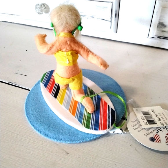 Annalee Limited Edition #4 of 250 made, "Surfer Girl", 4", NWT - Picture 6 of 7